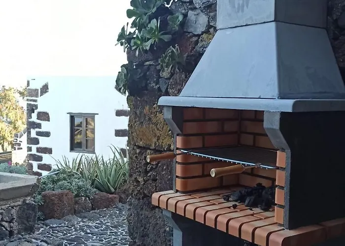 Casa Bermeja